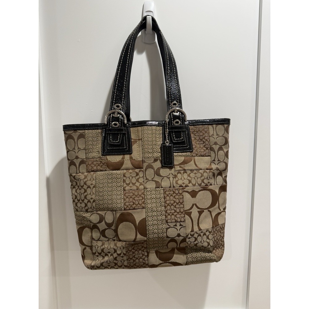 COACH Tote Bag Signature Patchwork F12318 Double Black Handle With Hang Tag